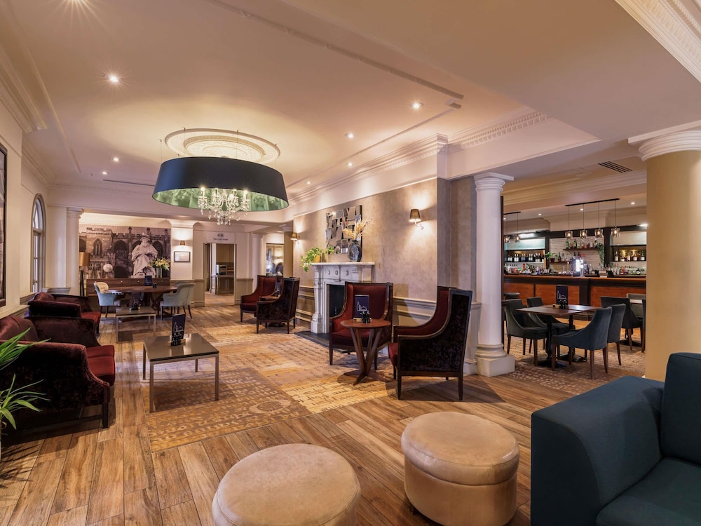 Mercure Southgate Hotel 32/49