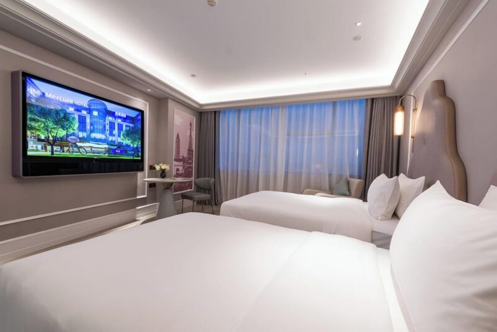 Mercure Shijiazhuang People Square 22/80