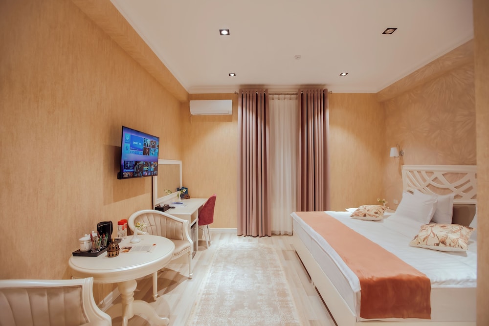Silk Road Empire Hotel 13/50