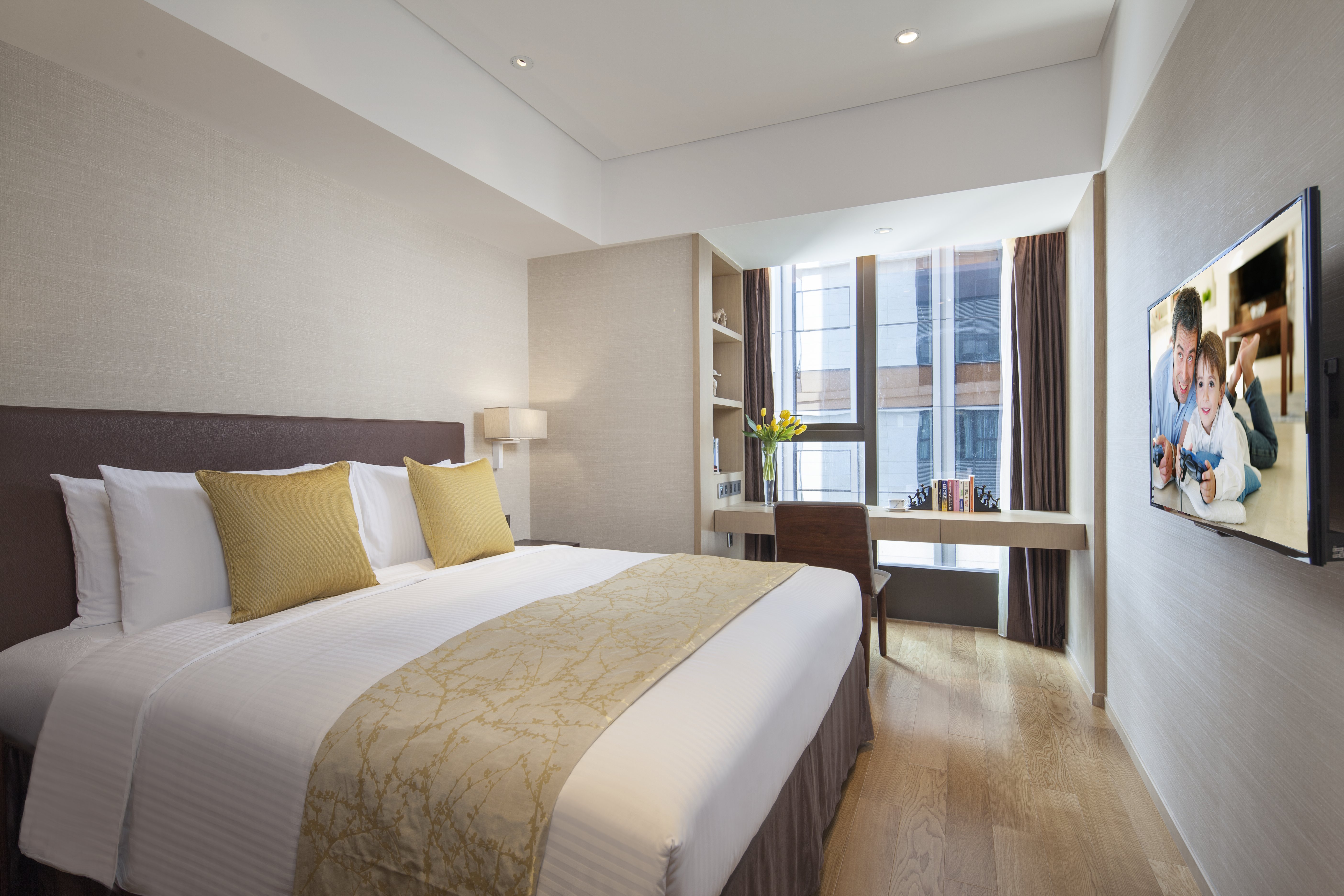 2 Bedrooms, Deluxe 2/3