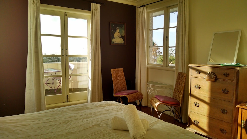 Kiwi Heritage Homestay 11/30