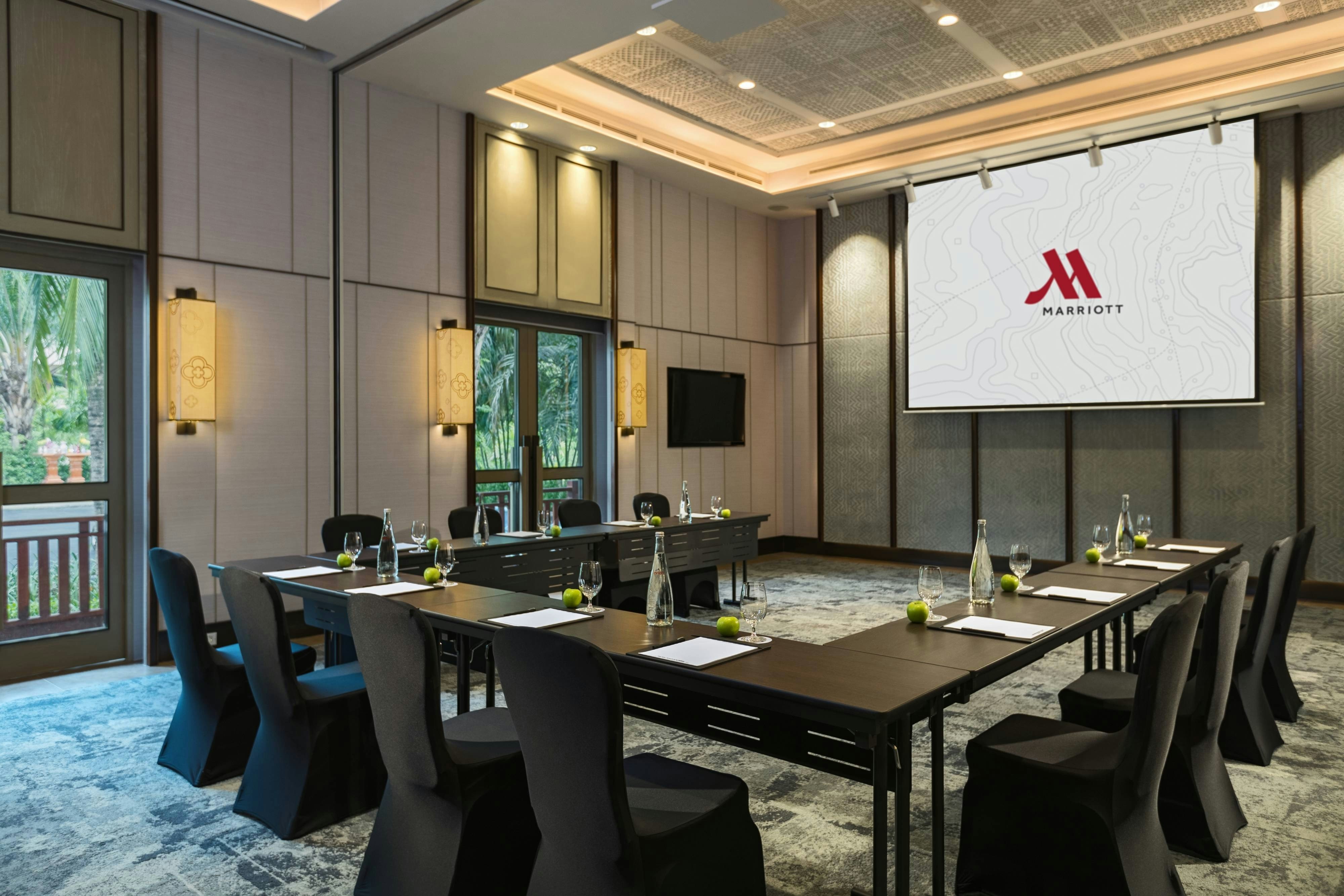 PHUKET MARRIOTT RESORT & SPA, NAI YANG BEACH 60/78