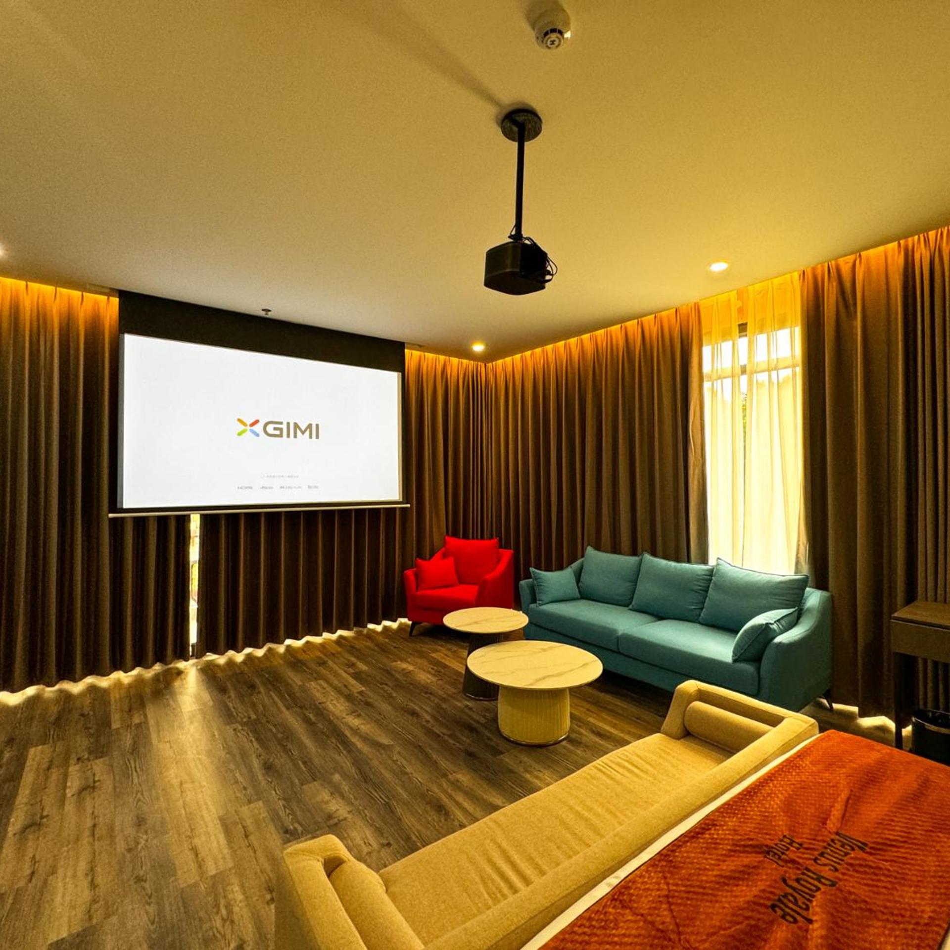Venus Royale Hotel 43/63