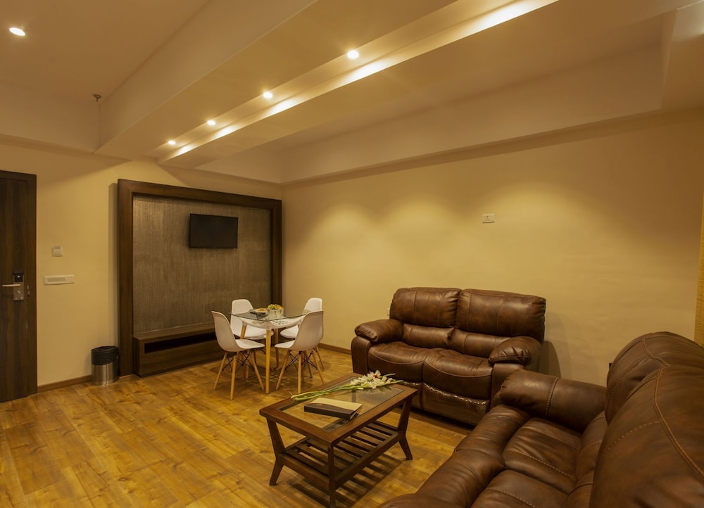 Sarovar Portico Somnath 47/72