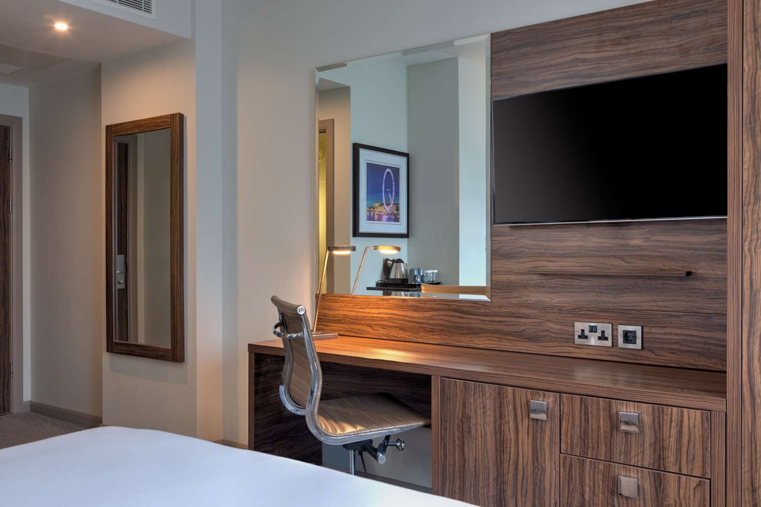 Wellness, Executive, King Bed