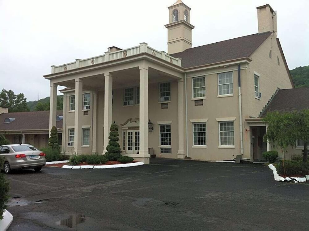 New Haven Inn 7/32