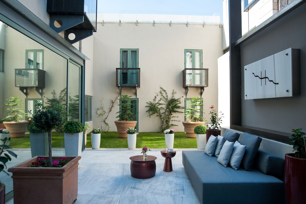 Athenaeum Eridanus Luxury Hotel 24/41