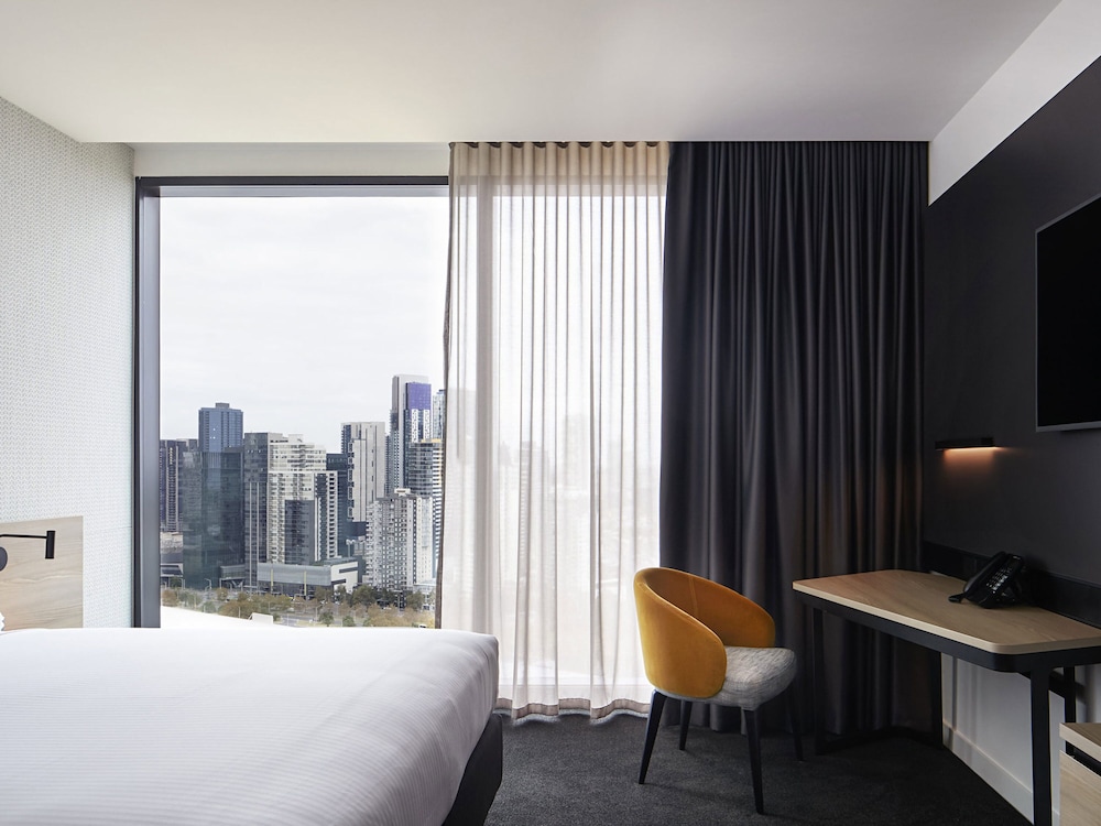 Novotel Melbourne South Wharf 10/76