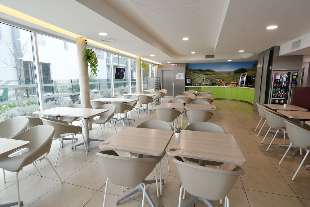 Appart-hotel Mer & Golf City Bordeaux Bassins A Flot 41/60
