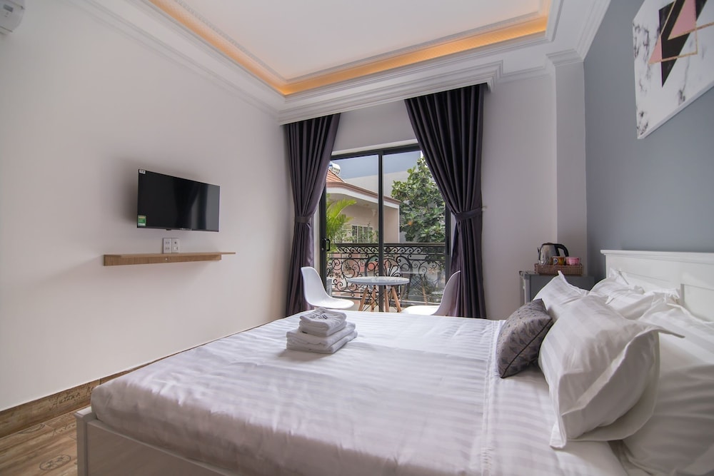 The Passion Hotel Airport - 5 minutes to Tan Son Nhat 23/50
