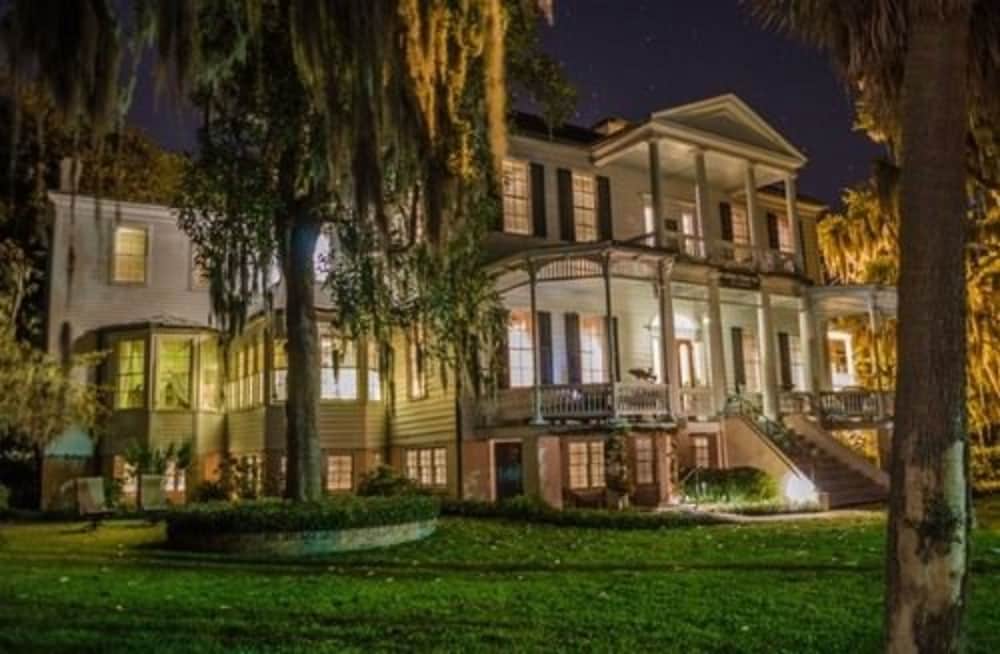 The Cuthbert House Inn 38/50