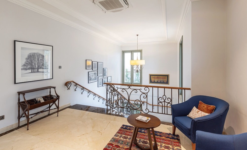 ARTOTEL CASA HANGTUAH 34/50