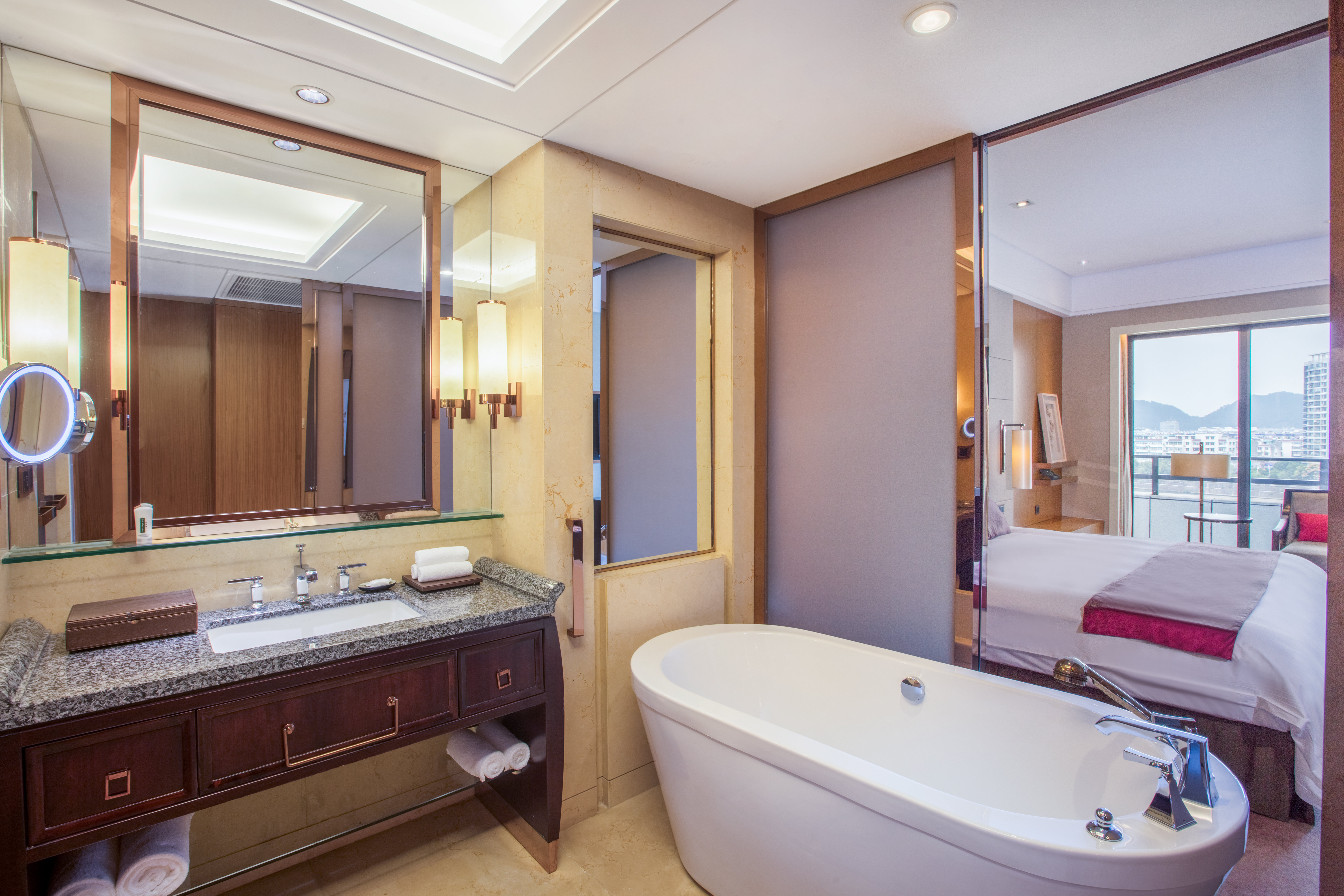 Crowne Plaza Huangshan Yucheng 49/50