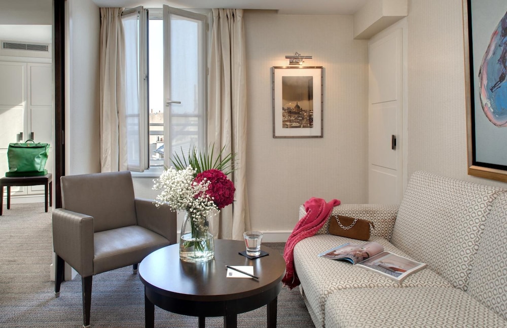 Hotel Le Senat 17/31