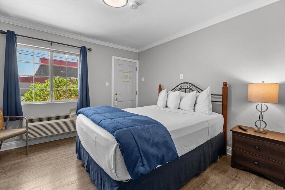 Rest Haven Motel 13/49