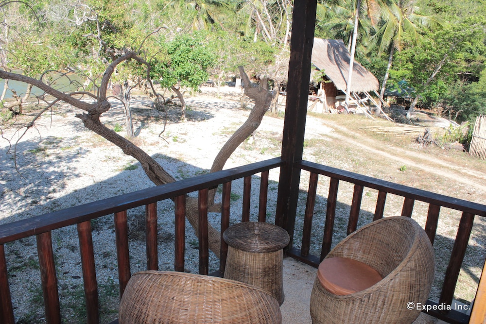 Palawan SandCastles Beach Resort 34/50
