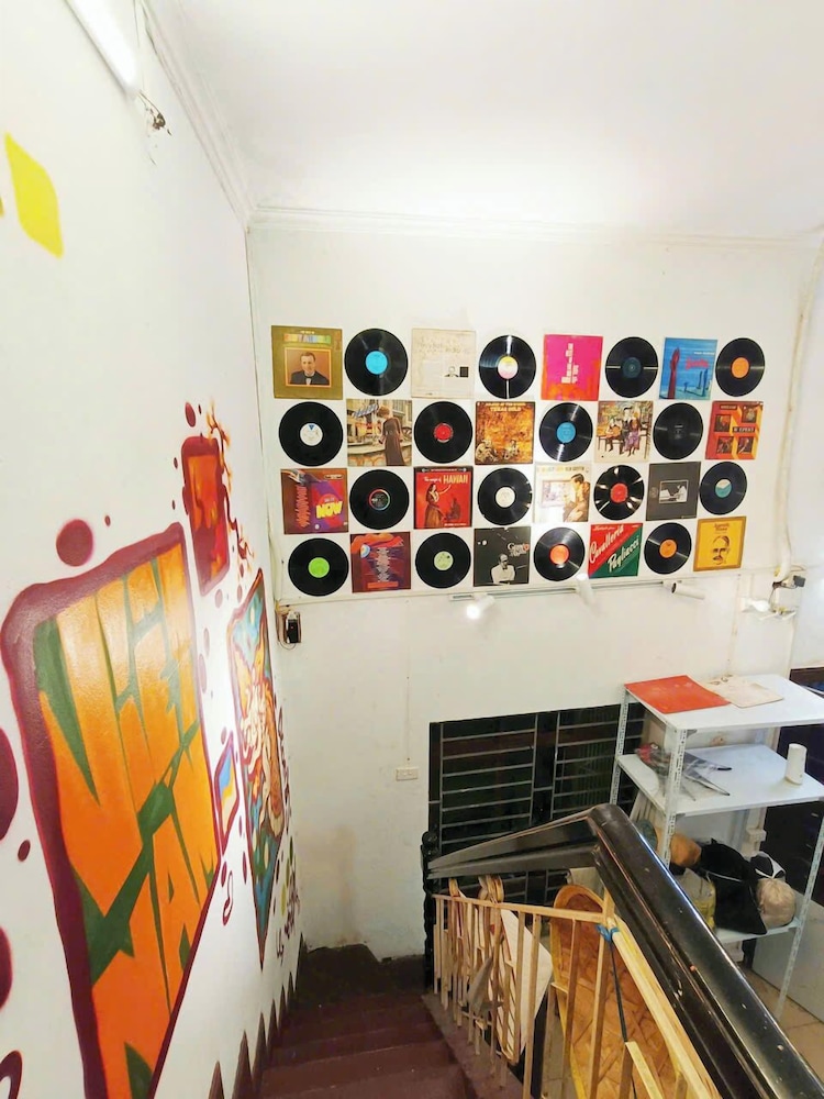 Viet Vintage Hostel & Pub 16/26