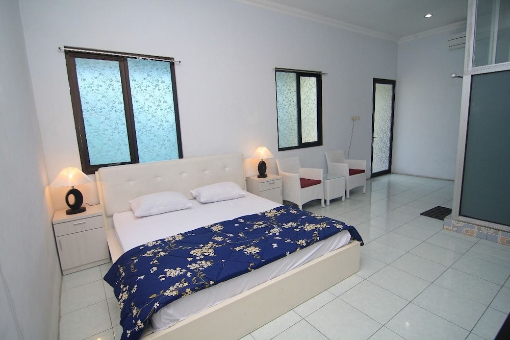 Hotel Boegenviel Syariah 16/32