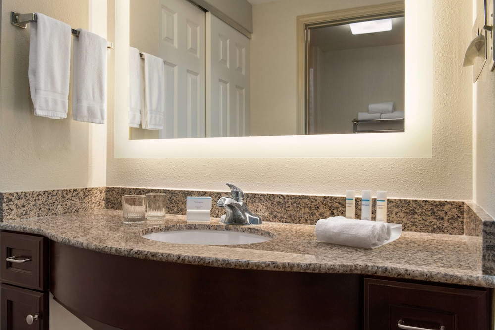 Homewood Suites By Hilton Charleston Mt Pleasant 28/54