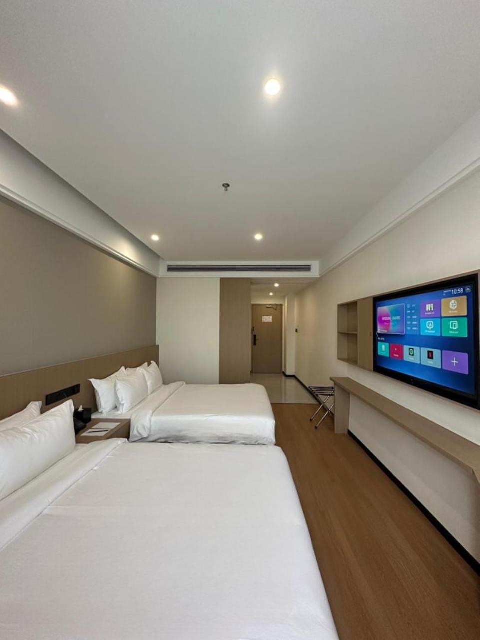 The MAJULAN Hotel 5/43