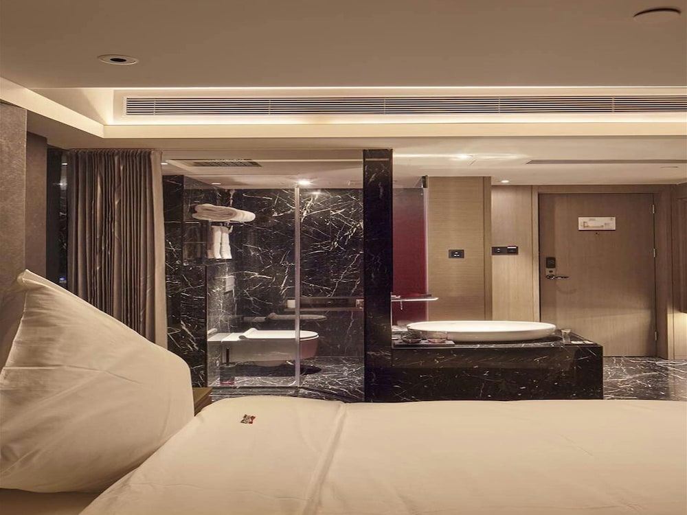 Mercure Yangzhou Dongguan Street 5/40