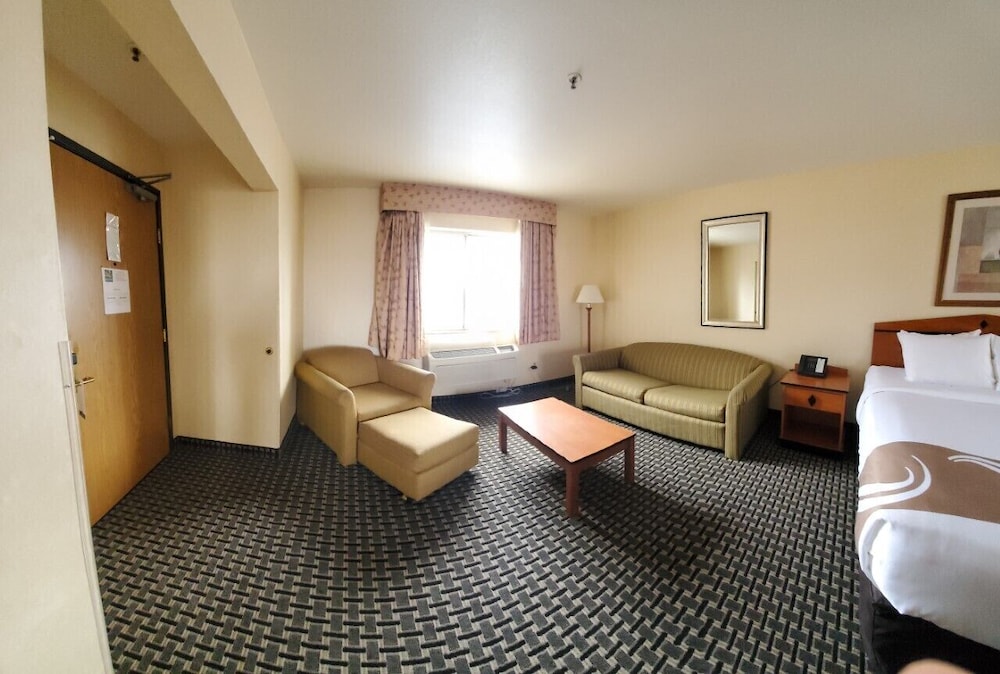 Quality Inn Cheyenne I-25 South 20/38