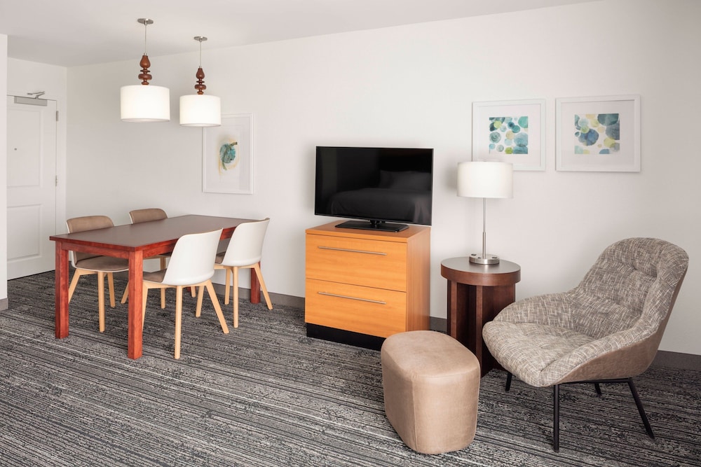 Towneplace Suites By Marriott Bangor 49/57