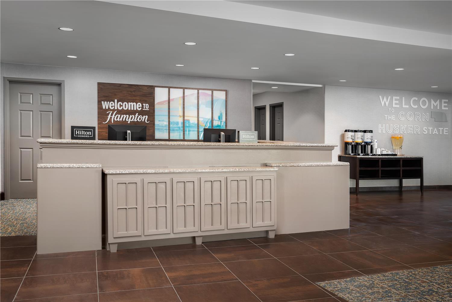 Hampton Inn Suites By Hilton Omaha Downtown 6/46