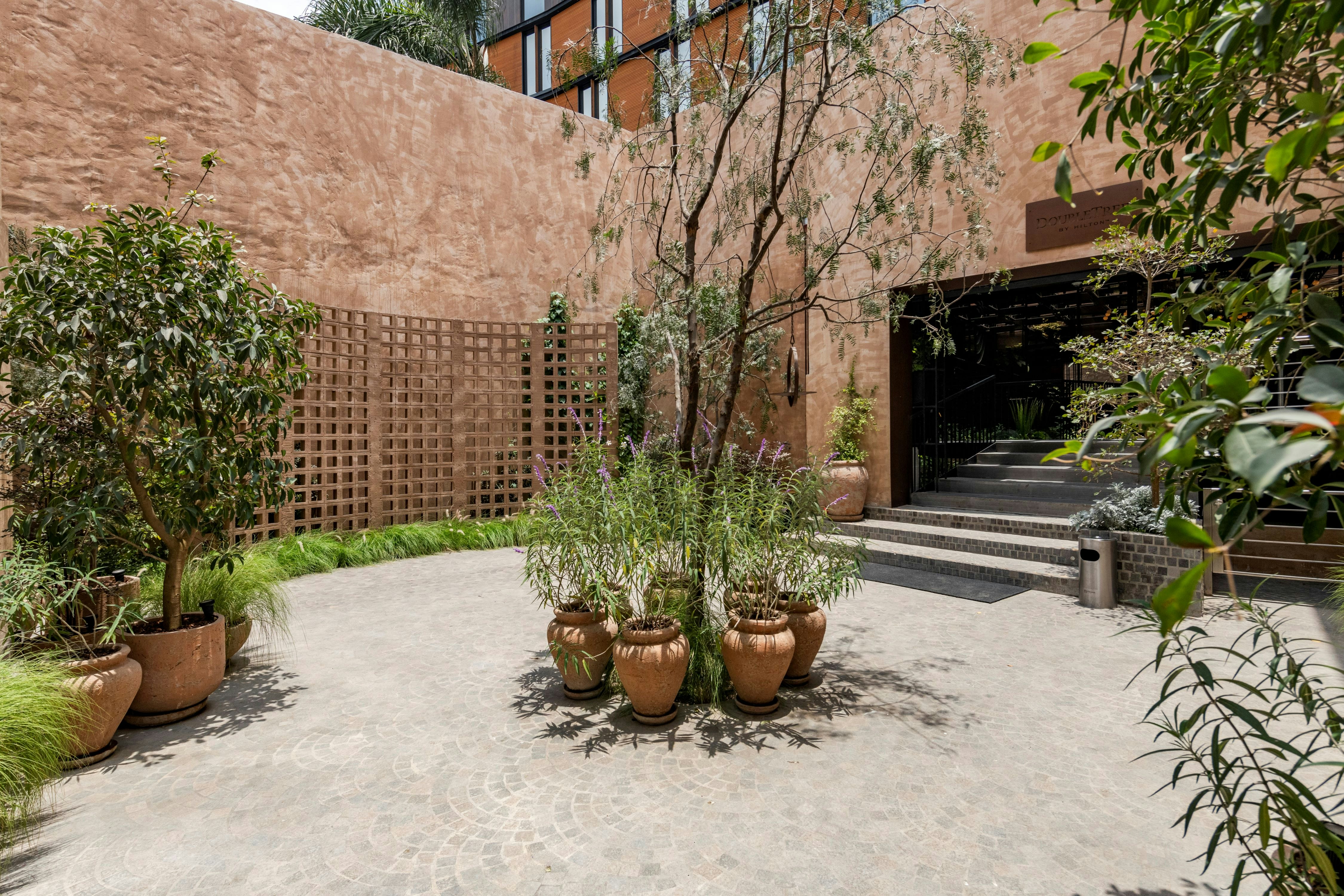DoubleTree by Hilton Lima San Isidro 49/50