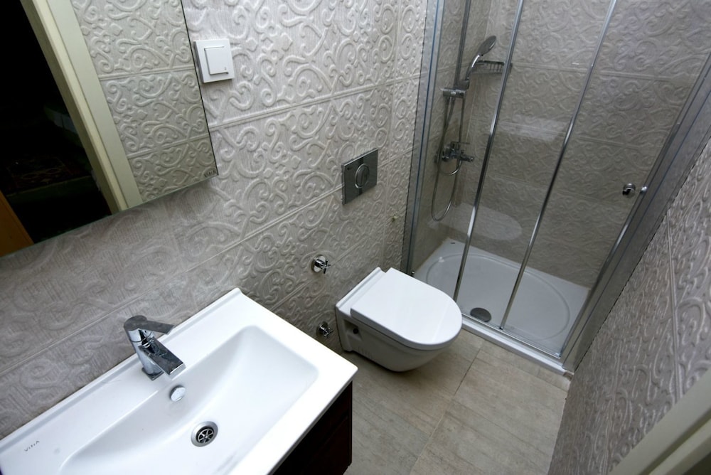 Pekcan Otel 32/35
