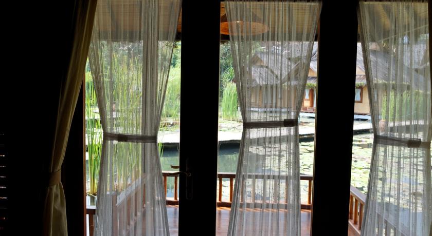 Kampung Sumber Alam Garut 49/50