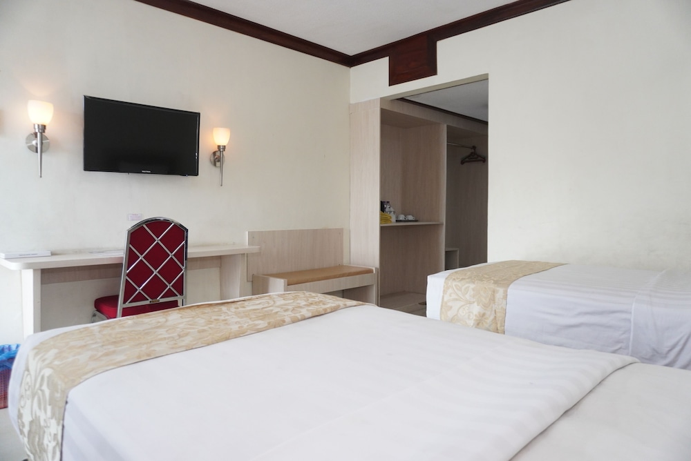 Siantar Hotel Parapat 11/44