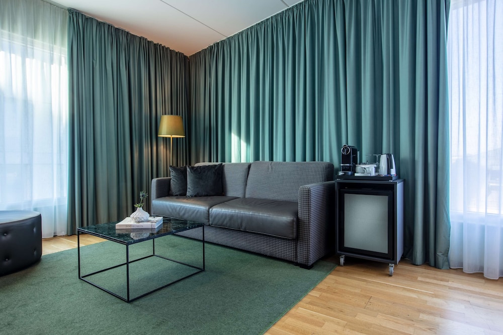 RADISSON BLU METROPOL HOTEL, HELSINGBORG 55/82