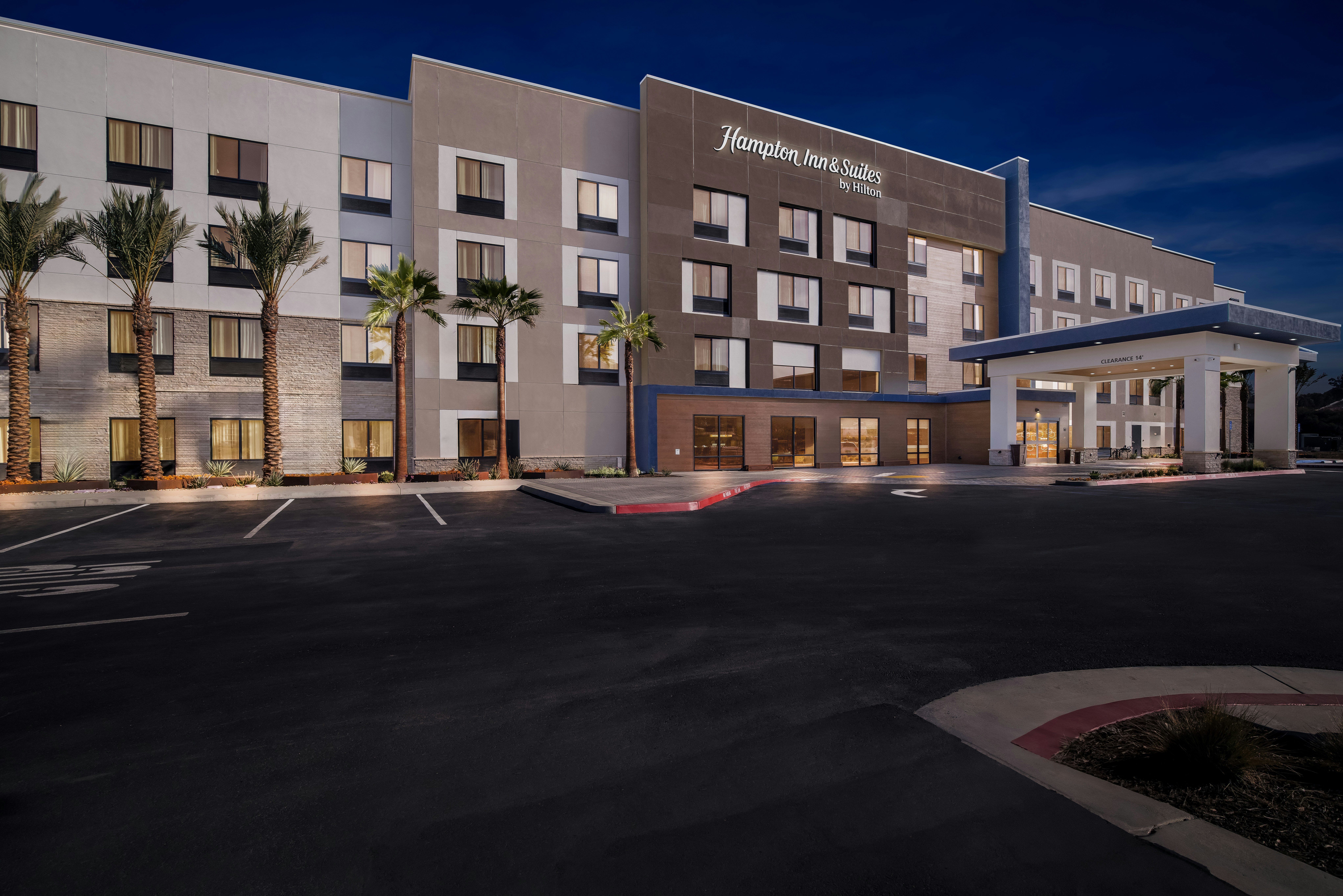 Hampton Inn and Suites Corona CA