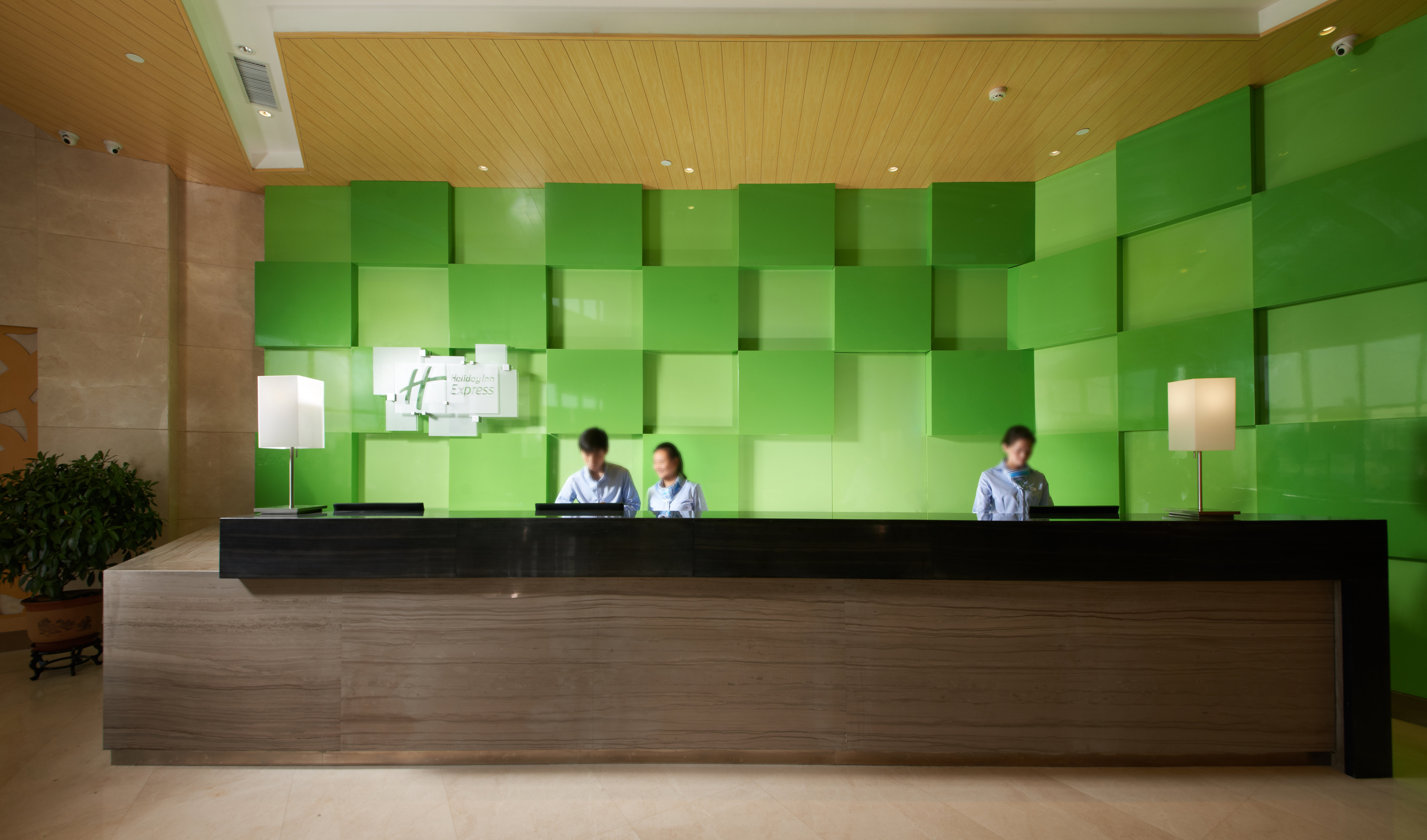 Holiday Inn Express Zhengzhou Airport 9/50