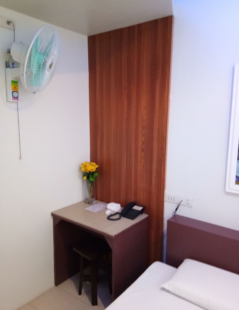 Anthurium Inn 13/52