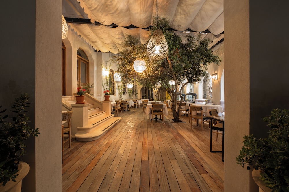Viento Alacati Hotel 40/46