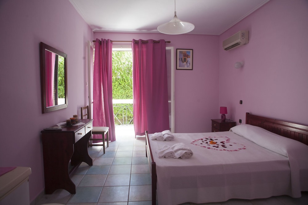 Francisco Hotel 16/39
