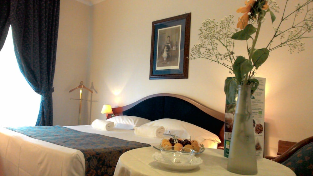 Massimo Plaza Hotel 15/47