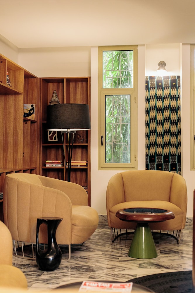 Lepic Villa Hotel 30/50