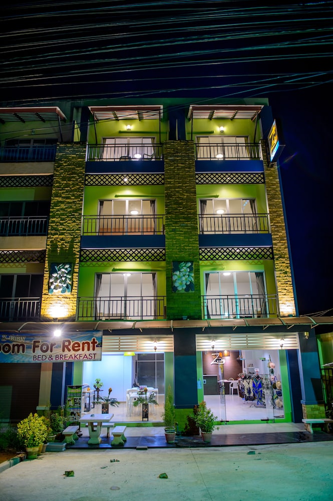 Z-Talay House 2/39