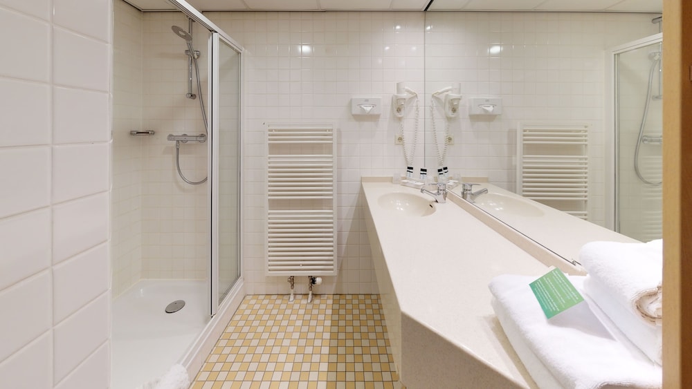 غرفة قياسية بسريرين منفصلين، Hotel Restaurant Oud London 3/3