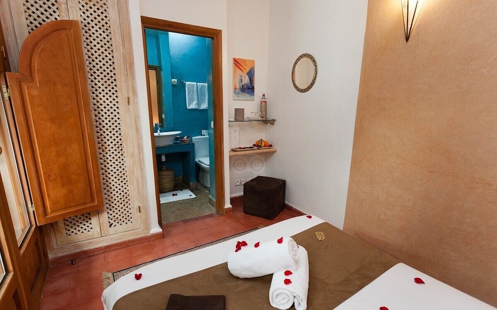 Riad L Heure d ete 47/49