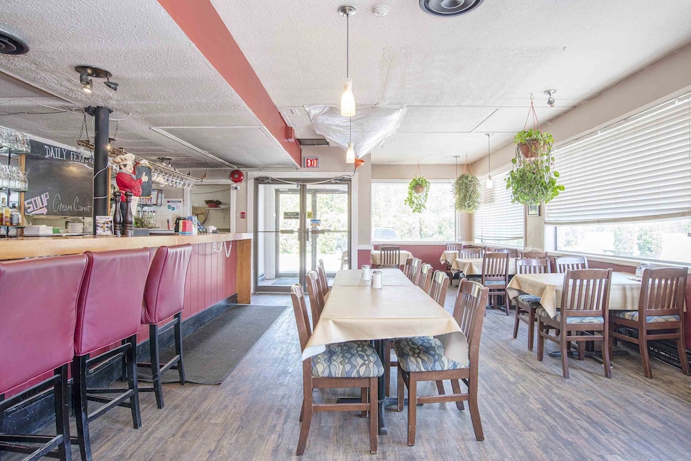 Sandman Inn Blue River 23/28