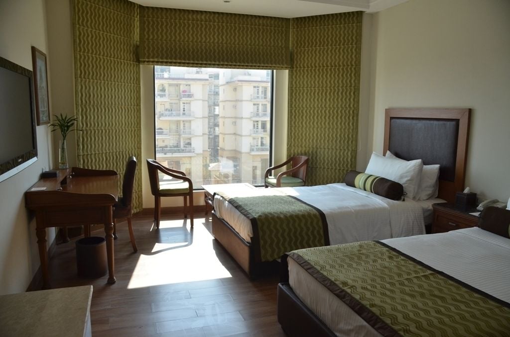 SUPERIOR, TWIN BEDS