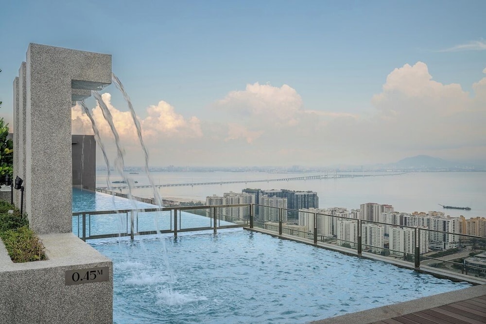 Iconic Regency Service Residences, managed by Iconic Hotel 47/53
