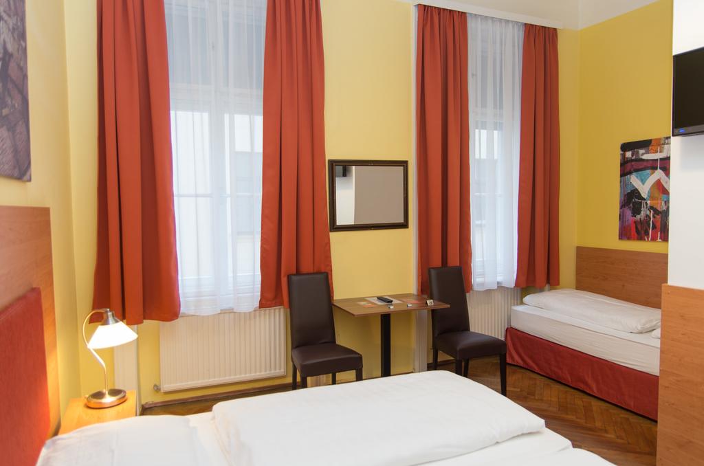 Pension Lehrerhaus 12/78