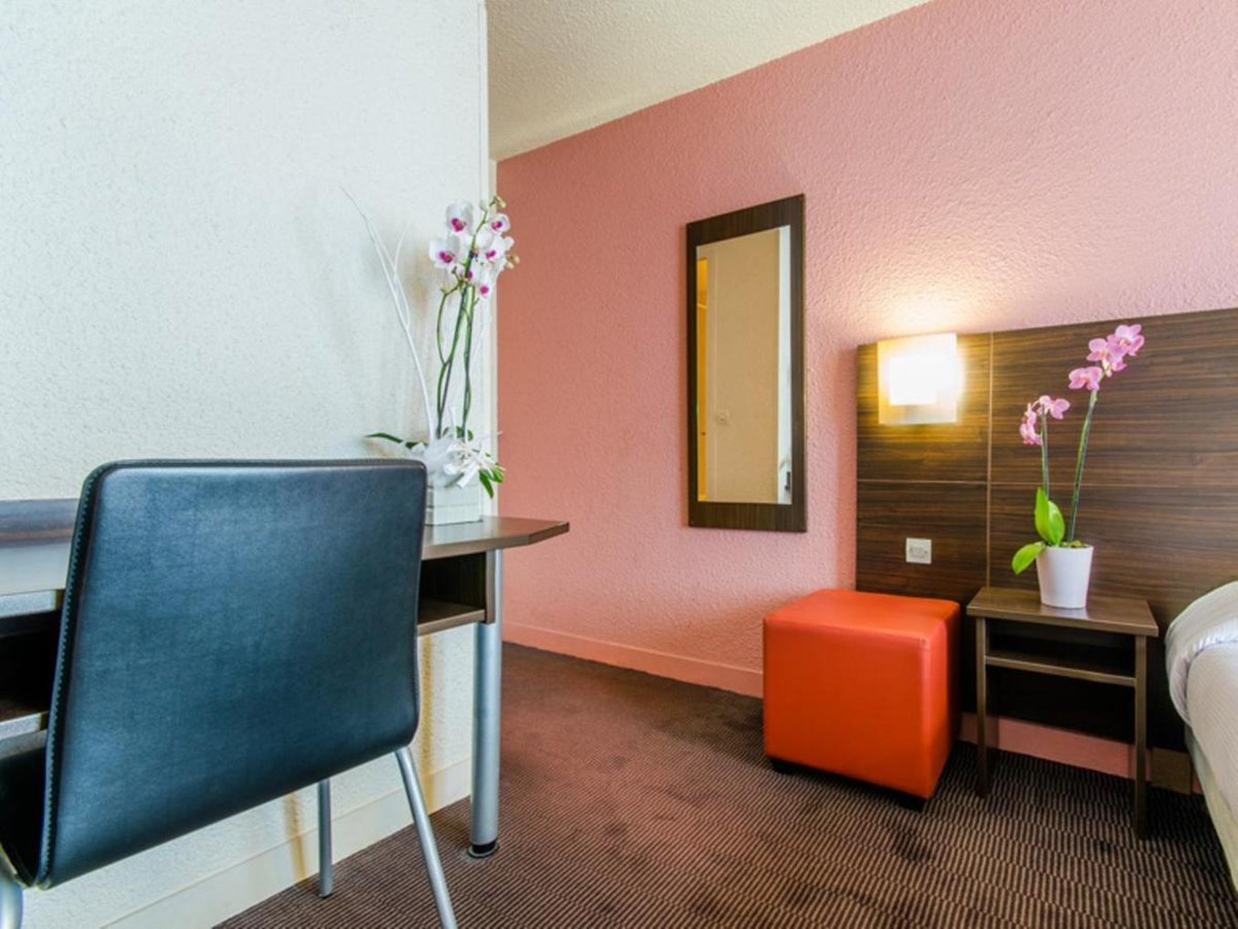 Hotel Arc Paris Porte D Orleans Formerly Kyriad Paris Sud Porte D Orl Ans 8/57