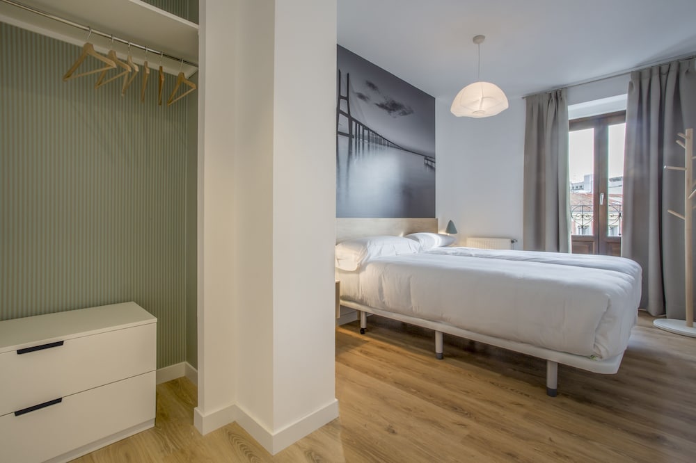 Slow Suites Luchana 26/79