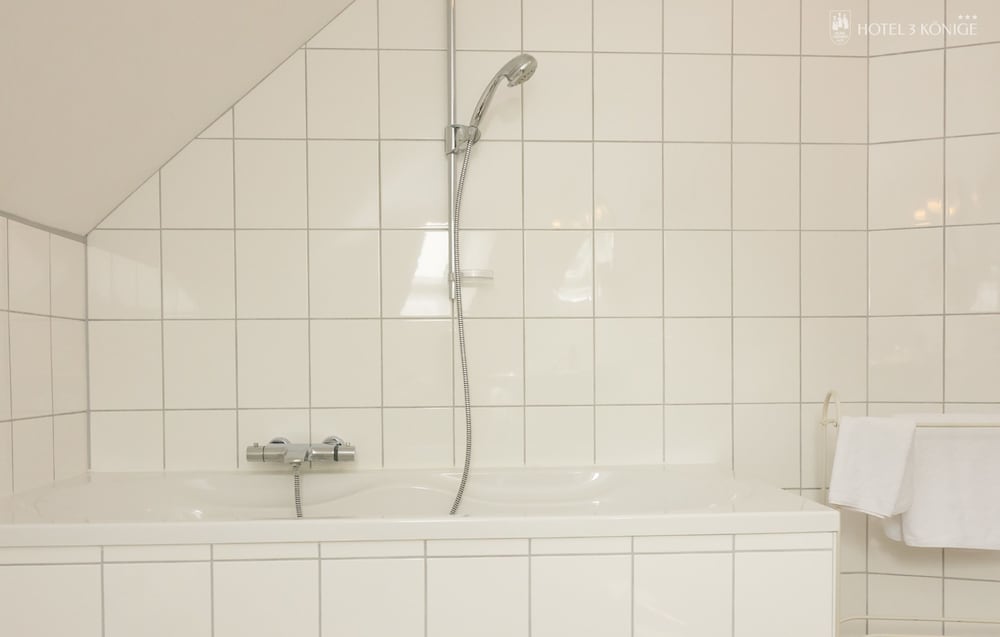 Hotel 3 Konige 50/50